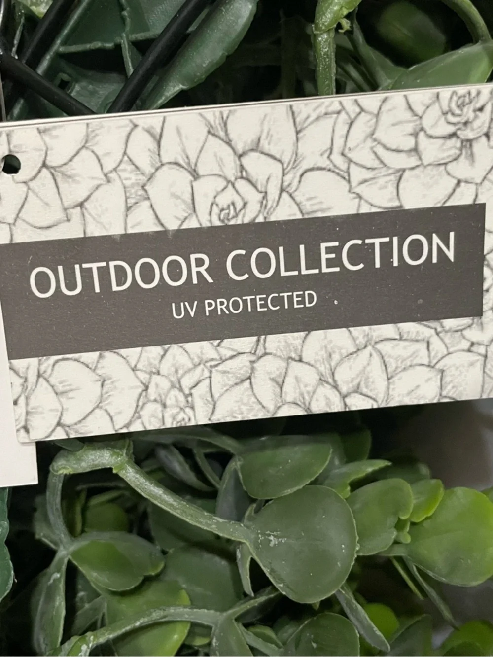 Green Faux Boxwood Wreath - Brand